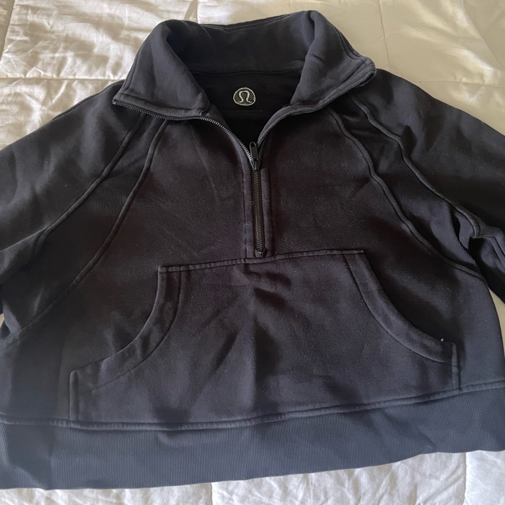 Lululemon Scuba half zip